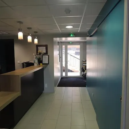 科莫尔酒店 酒店 佩罗斯－吉雷克